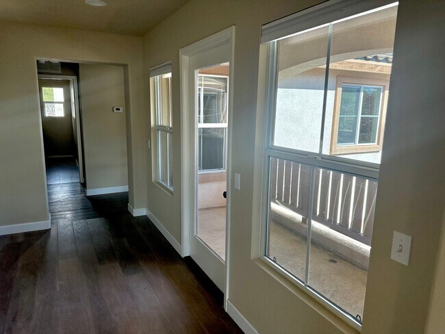 Building Photo - 5 bedroom Pool Home for rent in Murrieta