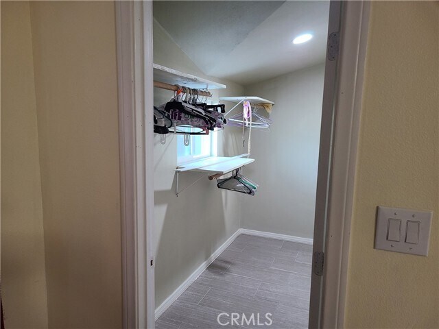 Building Photo - 11685 Holmes Ave