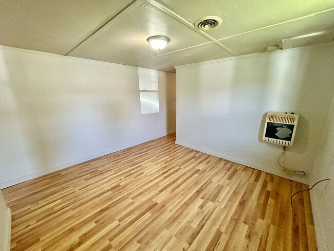Building Photo - 1 Bedroom in Lexington!
