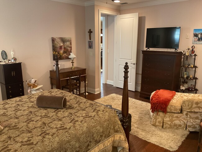Building Photo - 55 Derby Downs Cir