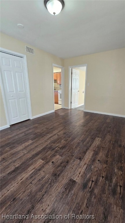 Building Photo - 117 Sparrow Ave