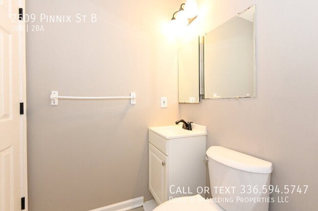 Building Photo - 2509 Pinnix St