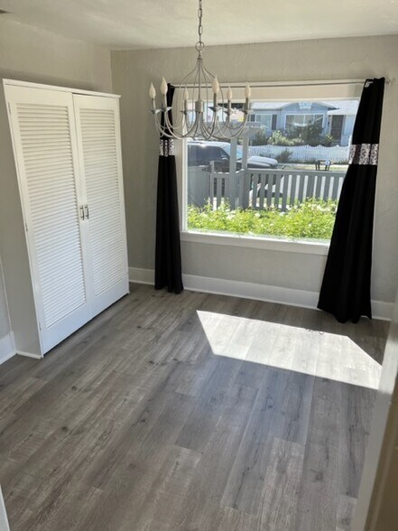 huge picturesque windows - 22025 Galvez St