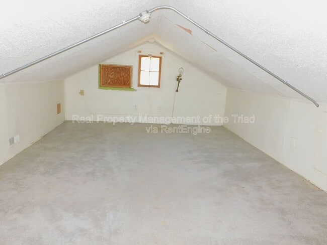 Building Photo - 4619 McKnight Mill Rd