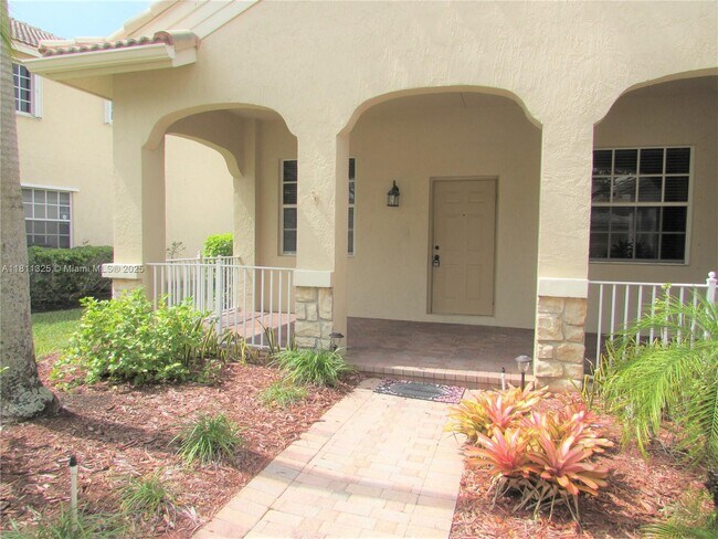 Building Photo - 3851 Falcon Ridge Cir