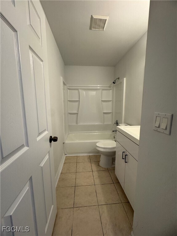 Building Photo - 4032 25th St SW