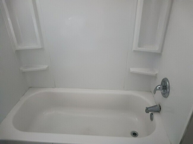 Building Photo - 6249 Haverford Ave