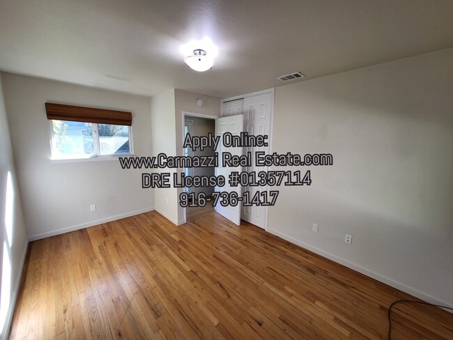 Building Photo - 730 Coronado Blvd