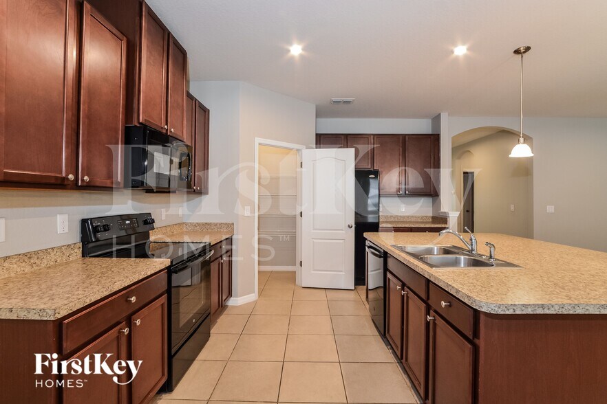 Building Photo - 954 Glazebrook Lp