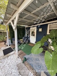 Building Photo - 803 Markus Ave