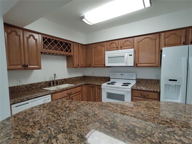 Building Photo - 538 Orange Dr