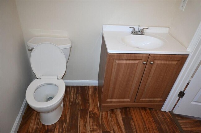 Building Photo - 6327 Cooper St