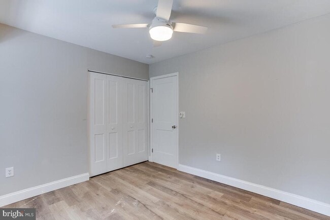 Building Photo - 304 Forbes St