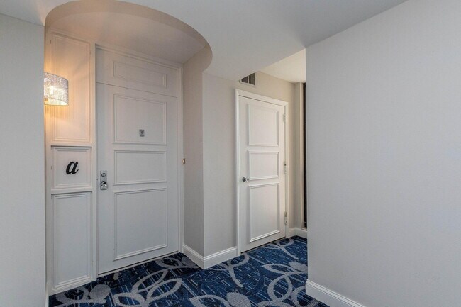 Building Photo - 5380 N Ocean Dr