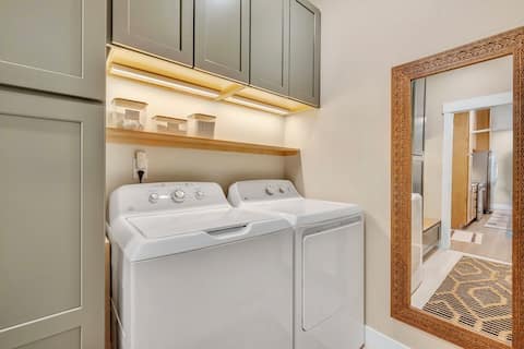 Building Photo - 285 High Point Dr