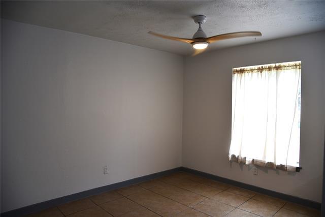 Building Photo - 14608 Marsha Dr