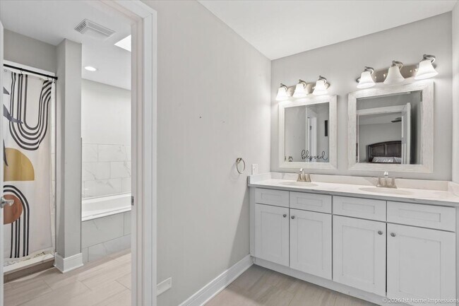 Building Photo - 6352 Orchard Dr