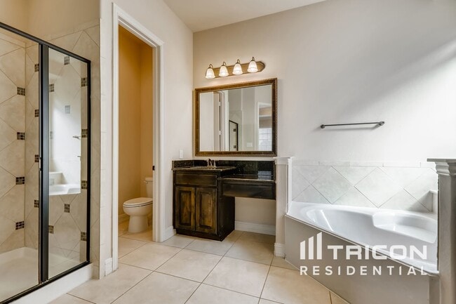 Building Photo - 12675 Tealsky Dr