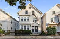 Building Photo - 92 Centre St