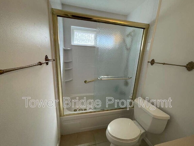 Building Photo - 9400 Appalachian Dr