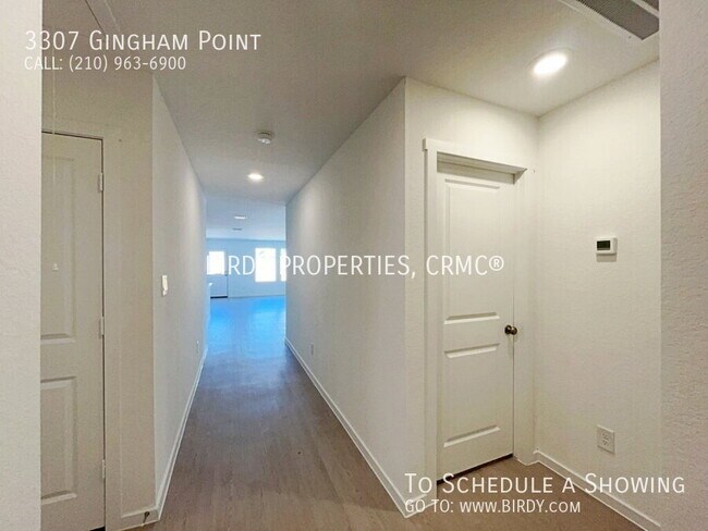 Building Photo - 3307 Gingham Pt