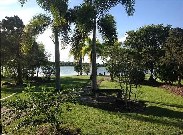 Building Photo - 637 Grand Rapids Blvd