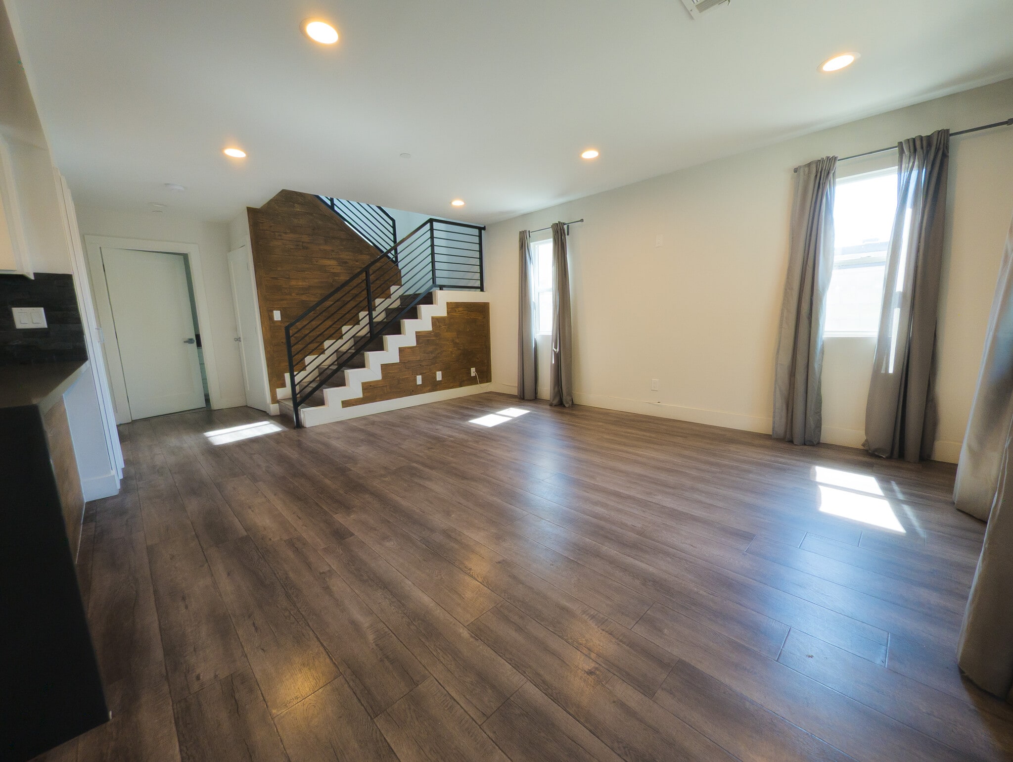 Living Room - 5640 Craner Ave