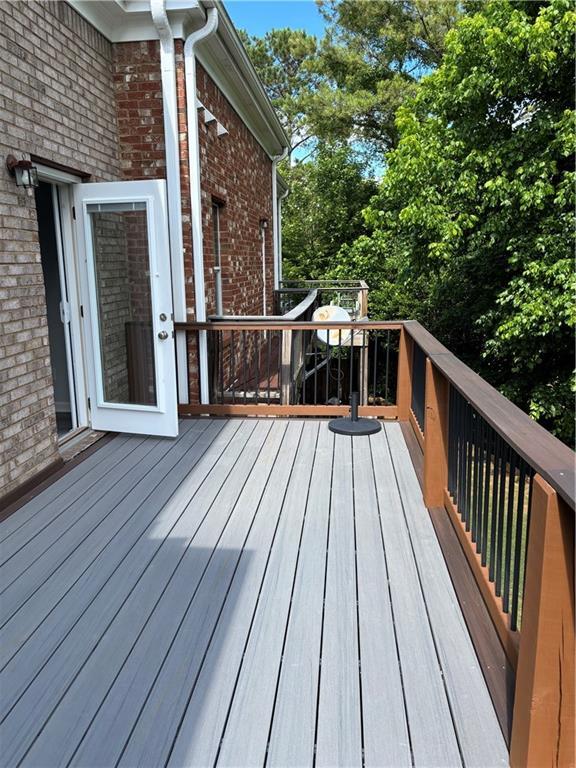 Building Photo - 121 Riverwatch Ct