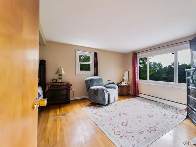 Building Photo - 7189 Coventry Rd N