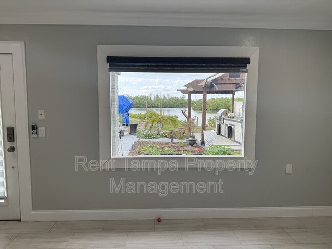 Building Photo - Neptune Drive - 1154 A