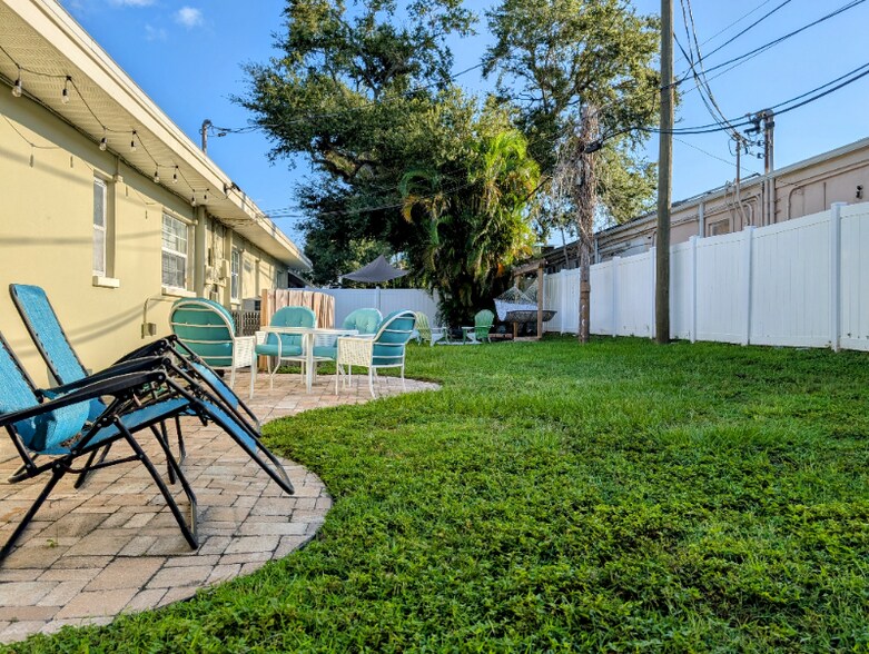 Building Photo - 413 Marjon Ave
