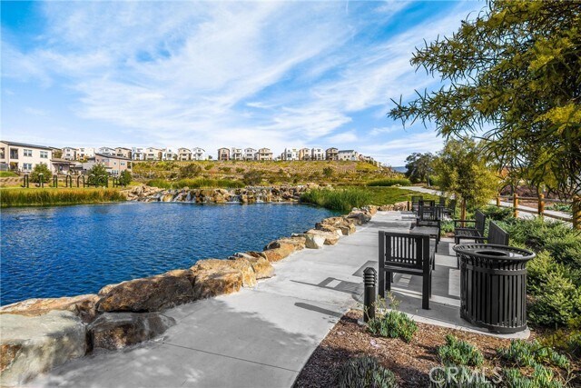 Building Photo - 26 Crown Point Dr