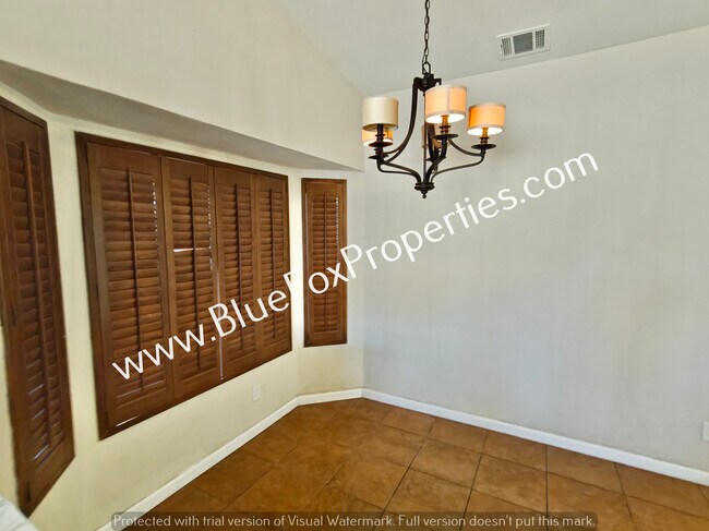 Building Photo - 2540 W Falbrook Way