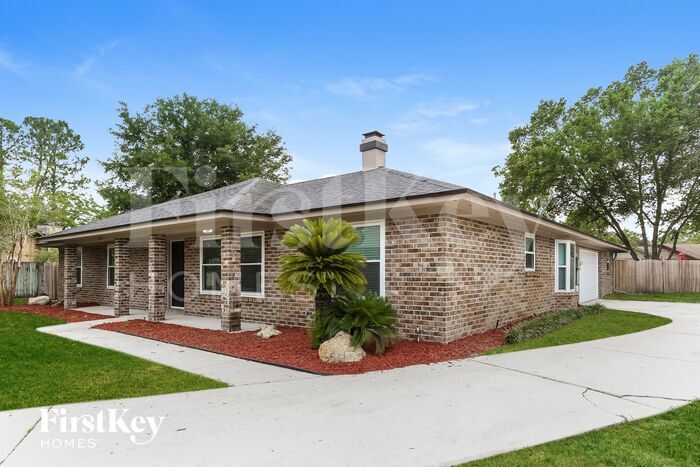 Building Photo - 800 Driftwood Pl