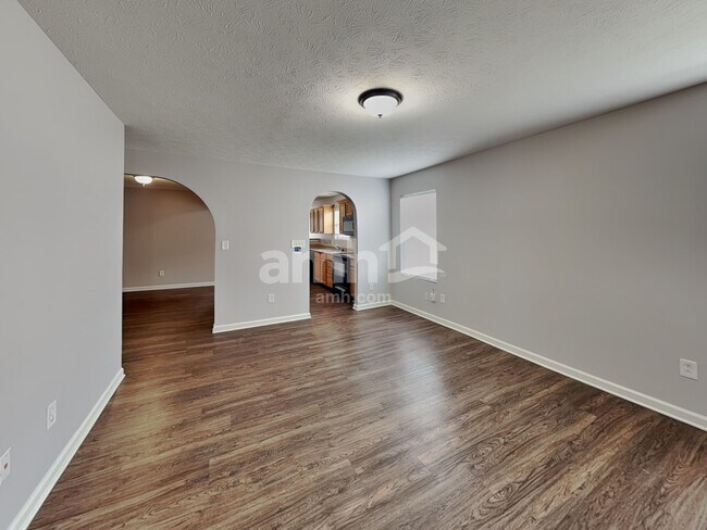 Building Photo - 784 Aerostar Court