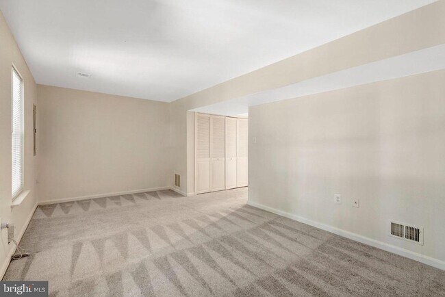 Building Photo - 15350 Inlet Pl