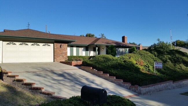 Primary Photo - 4 bedroom house near Nancy Bush Park!