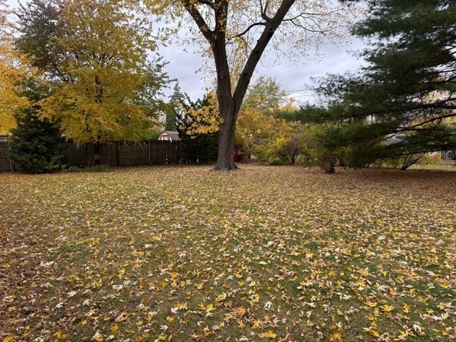 Building Photo - 220 May St