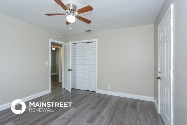 Building Photo - 7032 Mayapple Rd