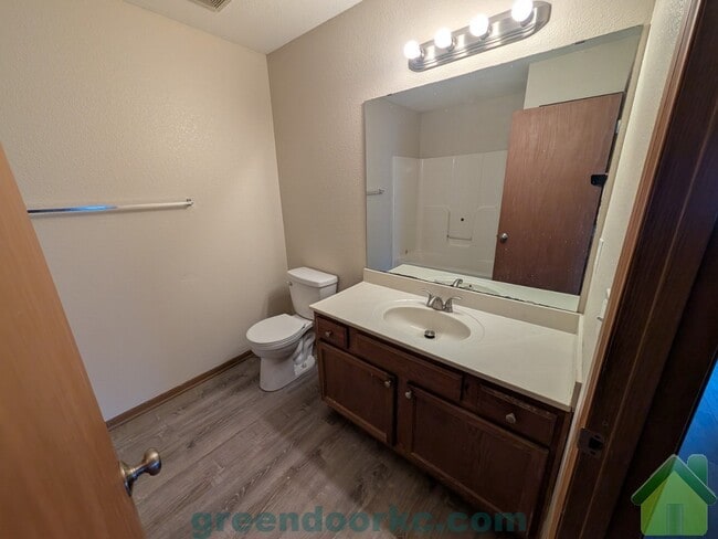 Building Photo - 1204 Fall Meadow Ln