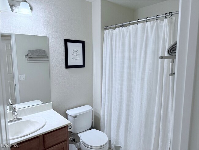 Building Photo - 5917 Pearlie May Ct