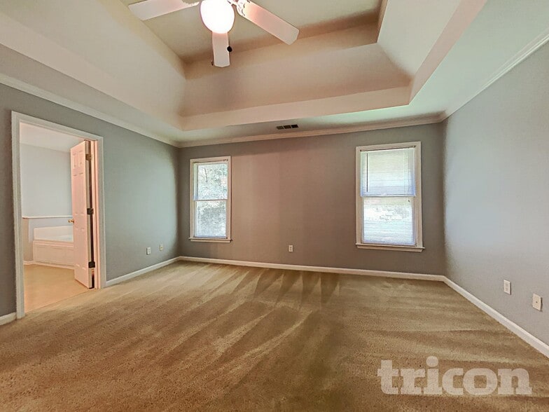 Building Photo - 2674 Calumet Farm Ln