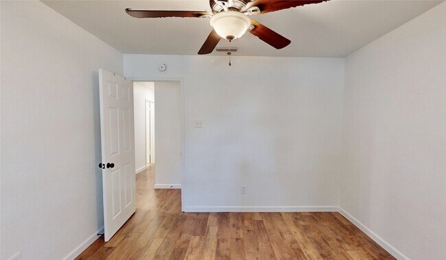 Building Photo - 4532 Eldorado Dr