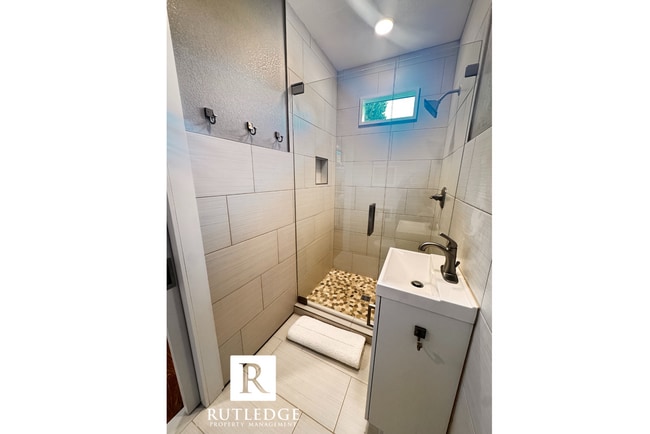 Building Photo - Modern Living / Single Furnished Studio / ...
