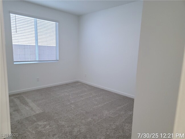 Building Photo - 2624 Tranquil Dawn St