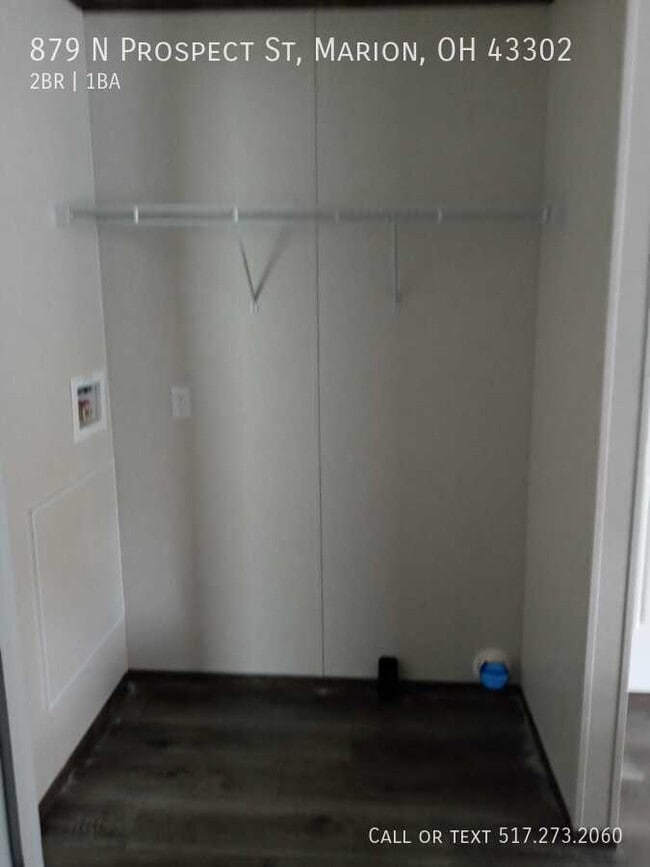 Building Photo - 879 N Prospect St