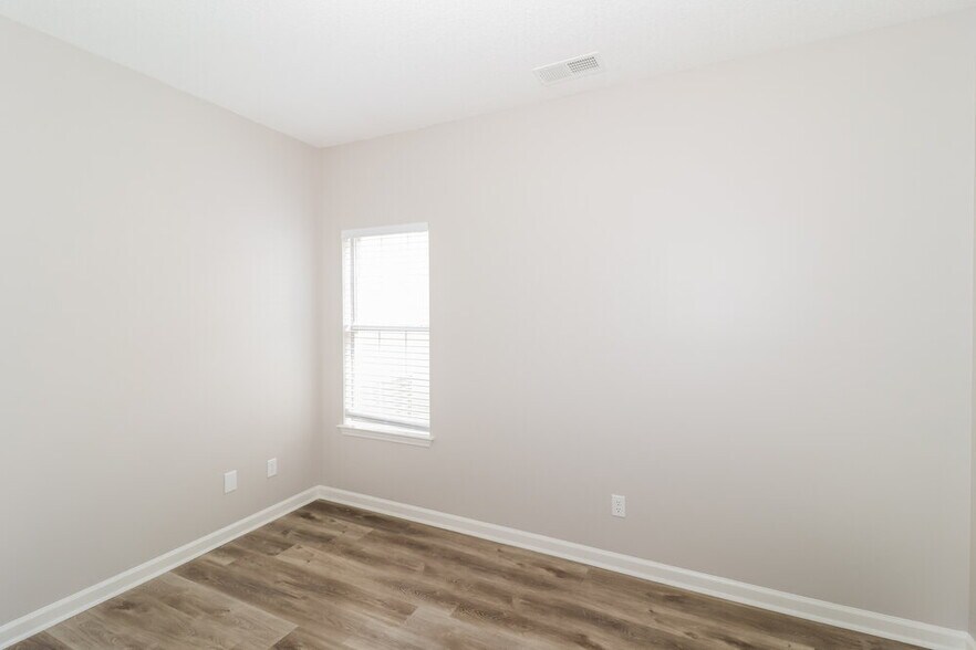 Building Photo - 1055 Duomo Cove