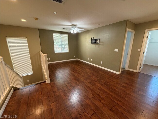 Building Photo - 8435 Lucero Ave