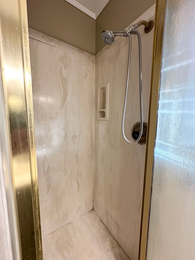 Building Photo - 1312 W University Ave