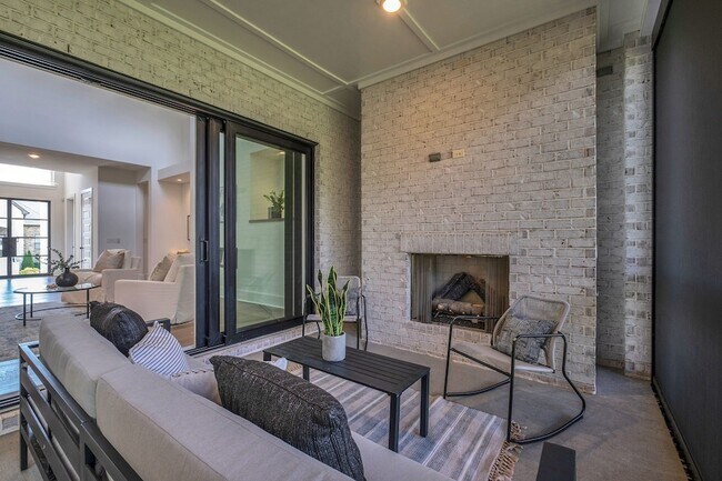 Building Photo - 6409 HIgh Top Ct